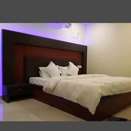 Hotel Blue Bird Nest ポートブレア エクステリア 写真
